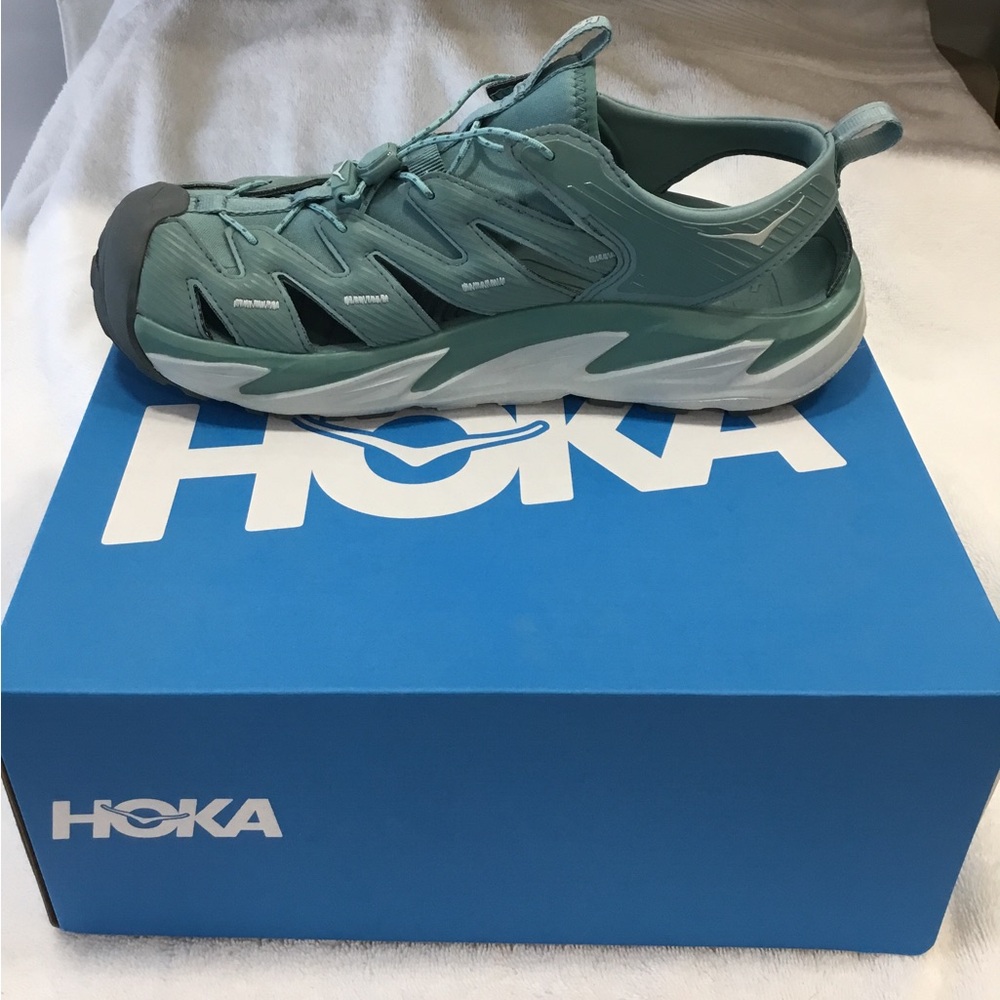 HOKA Hopara SZ 11W CLEAN Hiking Sandals in Seafoam Green